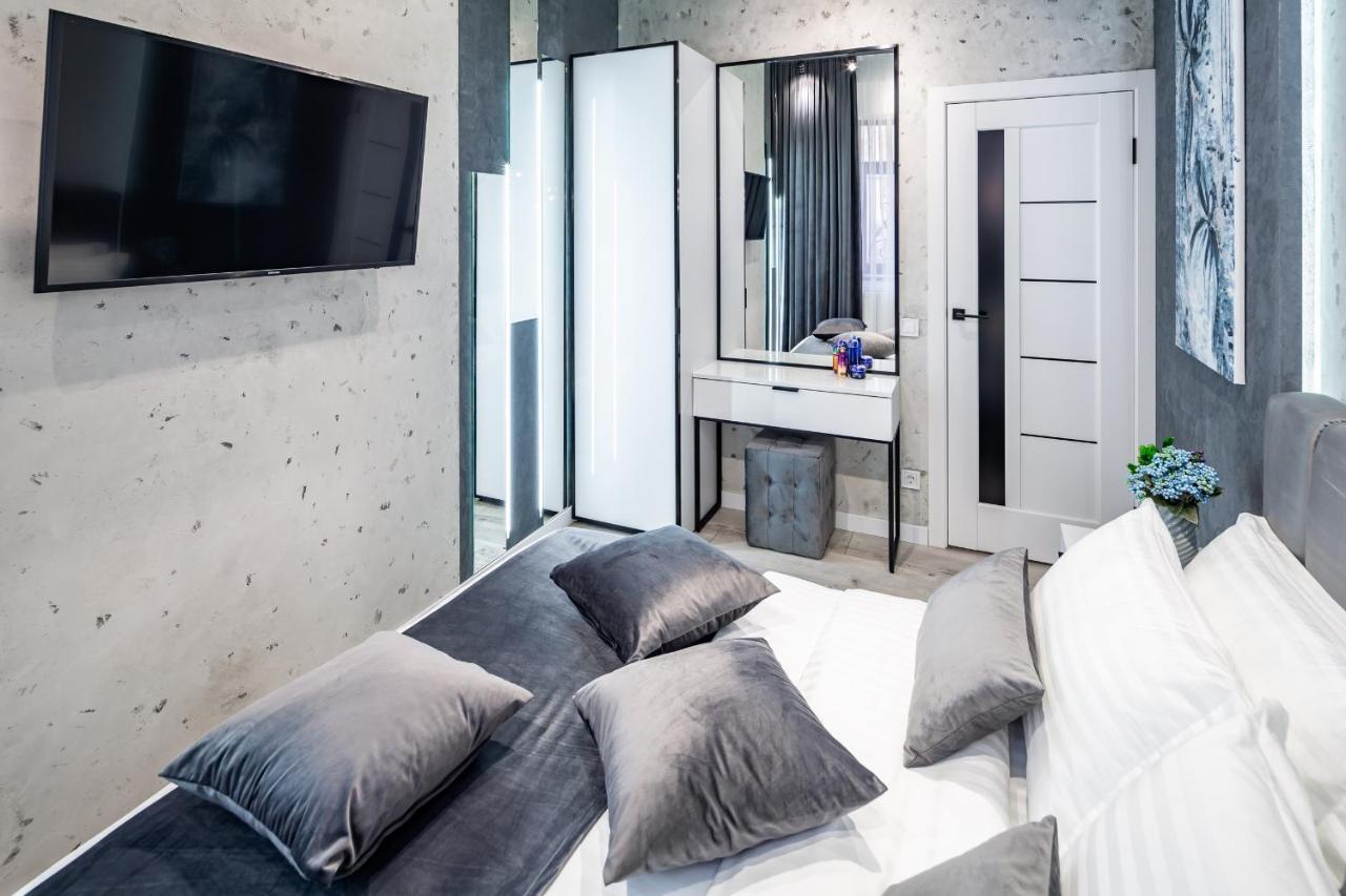 Alfa Apartments Kulisha 12 Lviv Luaran gambar