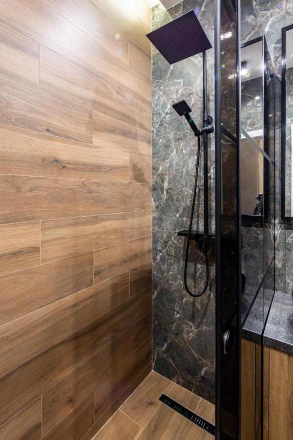 Alfa Apartments Kulisha 12 Lviv Luaran gambar