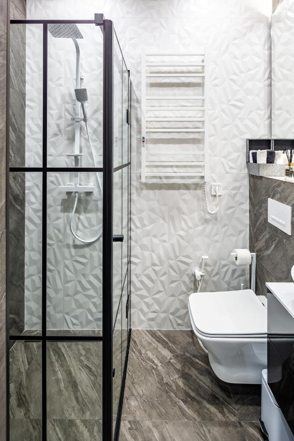 Alfa Apartments Kulisha 12 Lviv Luaran gambar